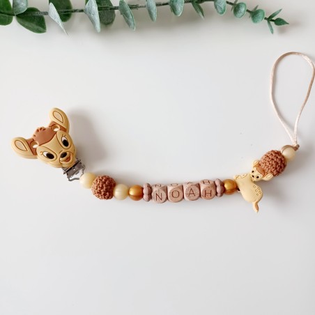 Attache tétine personnalisée, bois naturel. Silicone, cadeau naissance, bébé, Bambi..