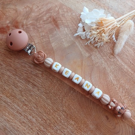 Attache sucette personnalisée en silicone, marron brown beige ours, prénom enfant.