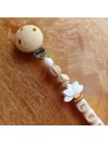 Attache sucette personnalisée en silicone, beige crème blanc, prénom enfant.