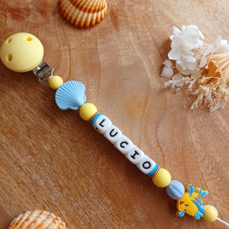 Attache sucette personnalisée en silicone,  Polochon poisson rigolo, prénom.