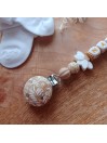 Attache sucette personnalisée en silicone, beige crème blanc, prénom enfant.