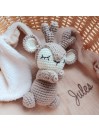 Doudou Biche en tricot, avec lange gaze de coton,Cadeau de naissance.