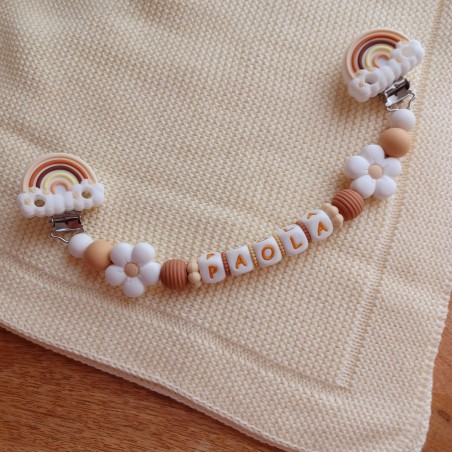 Attache doudou personnalisée en silicone, arc en ciel, beige crème marron, prénom enfant.
